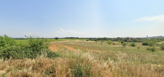 Terrain à bâtir à Laudun-l'Ardoise, Occitanie