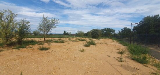 Terrain à bâtir à Laudun-l'Ardoise, Occitanie