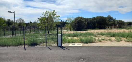 Terrain à bâtir à Laudun-l'Ardoise, Occitanie