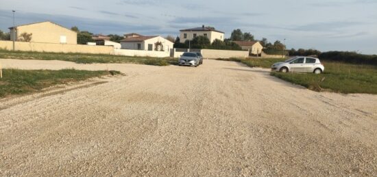 Maison neuve à , Gard