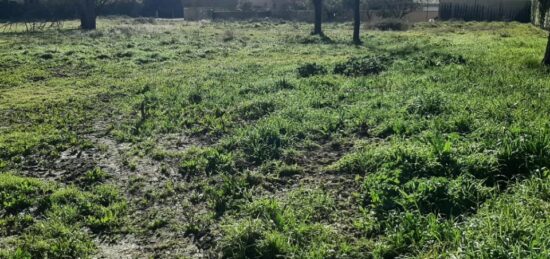 Terrain à bâtir à Jonquières-Saint-Vincent, Occitanie